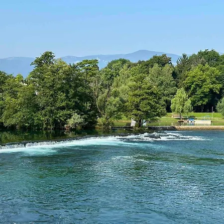 White House 9 Villa Bihac